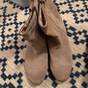 Toms Women's Beige Suede Ankle Booties